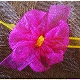 Простенький бант с помощью вилки