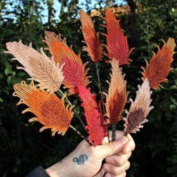 ​Пёрышки из бисера