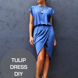 ​Трикотажное платье тюльпан с запахом