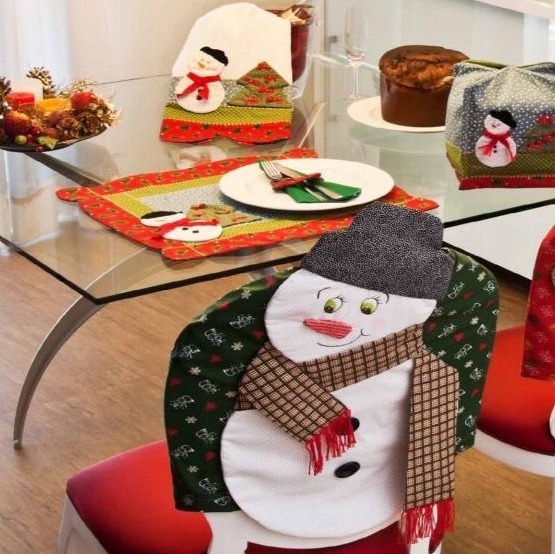 Украшаем стулья к новому году