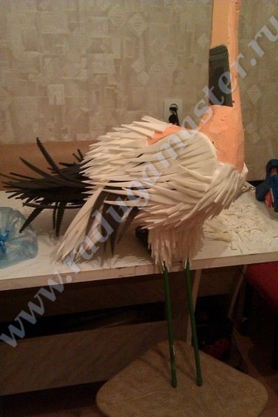 Аист из изолона