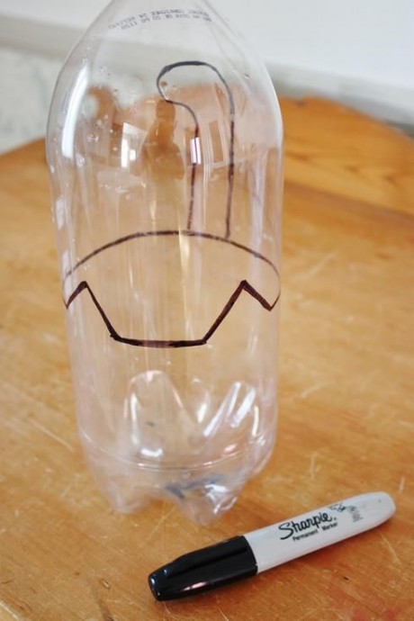​Кашпо из пластиковых бутылок