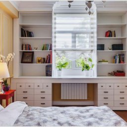 Идеи организации рабочего места у окна для экономии пространства