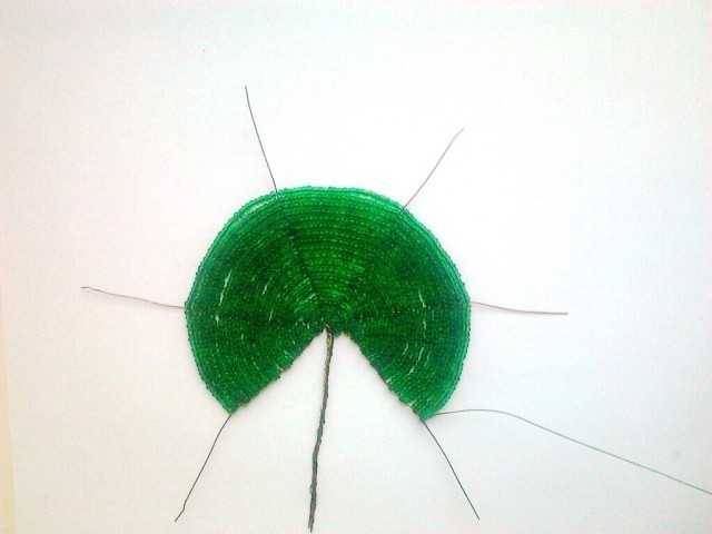 Герань из бисера Герань из бисера