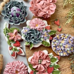 ​Имбирные пряники с цветами