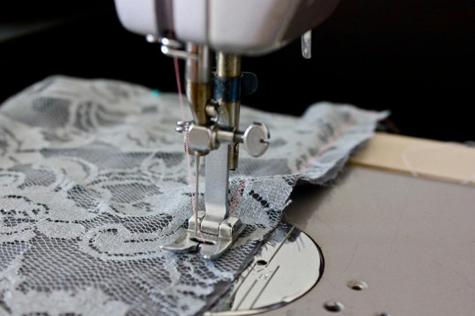 Шьем снуд из кружева и шёлка: мастер-класс