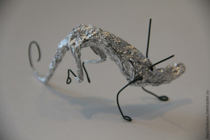 Лепим чудесного интерьерного дракончика из бархатного пластика