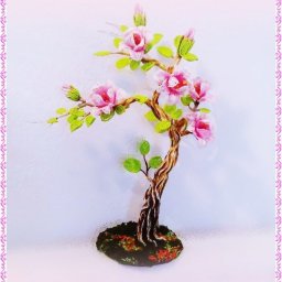 Магнолия из бисера