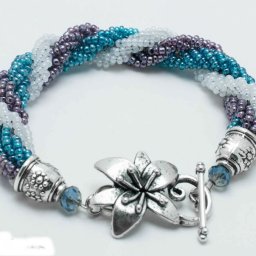 ​Мастер-класс по тройному жгуту из бисера