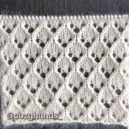 ​Узор, напоминающий головы привидений