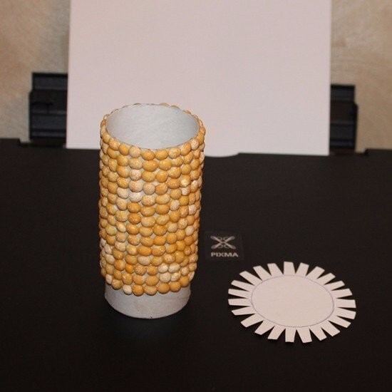 ​Карандашница-кукуруза