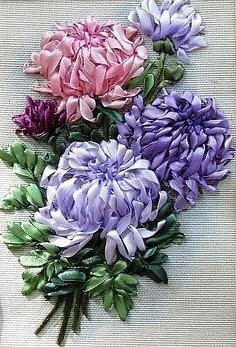 ​Вышивка лентами: вся прелесть цветов