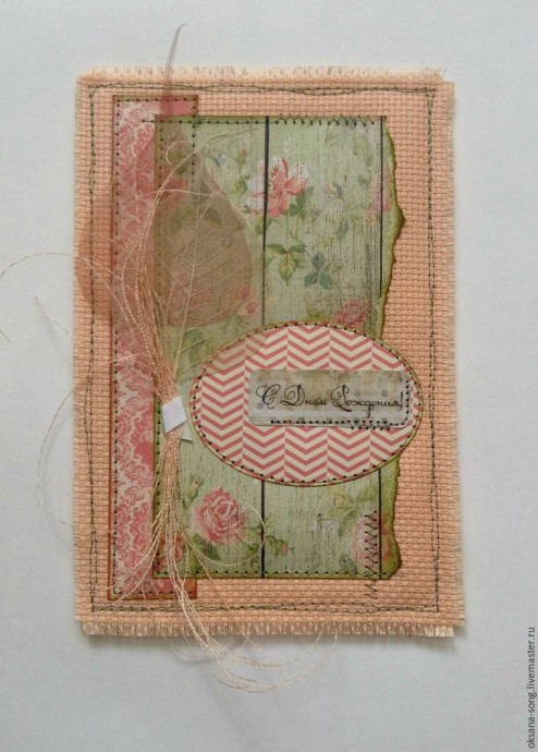 Мягкая открытка-стойка из канвы