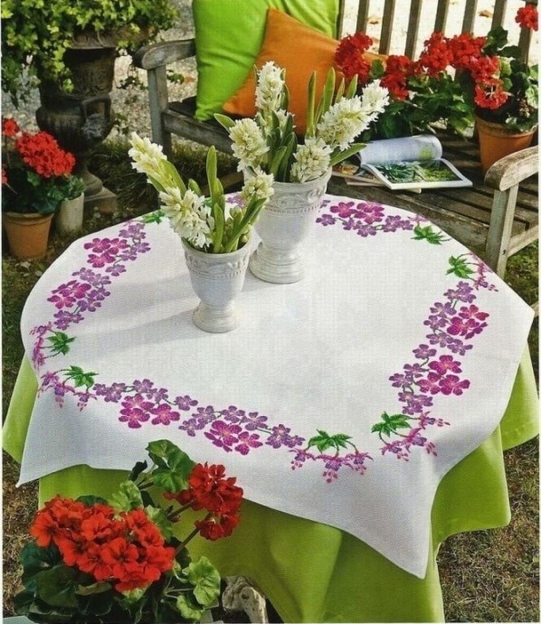 Узоры для вышивки скатертей и салфеток Узоры для вышивки скатертей и салфеток
