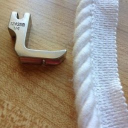 Как пришить объемный шнур