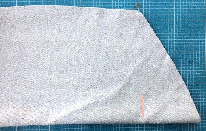 Мастер-класс: кофточка с ушками зайчика из футера