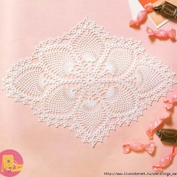 Ажурная салфетка, с любовью связанная крючком