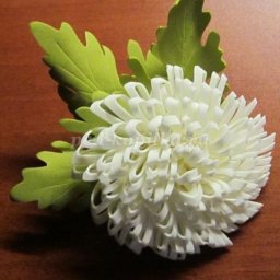 Брошка "Хризантема" из фоамирана