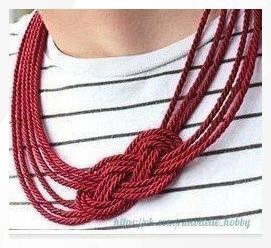 Колье из шнура