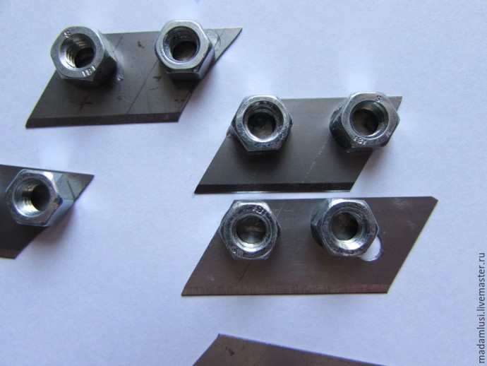 Инструмент для быстрого и точного нарезания полимерной глины