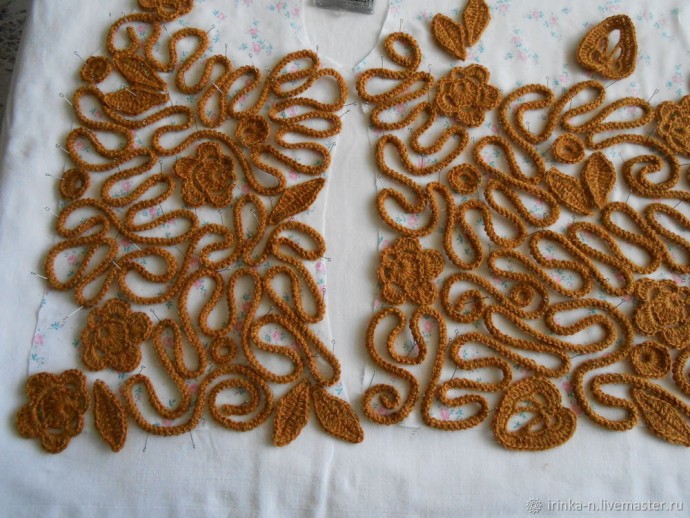 Жилет в технике шнуркового кружева