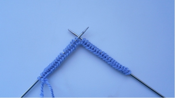 Вязание вкруговую на двух спицах