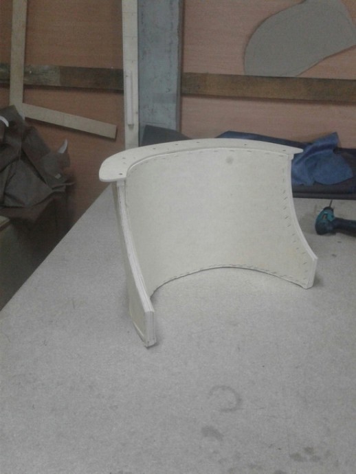 Самодельное кресло на ножках