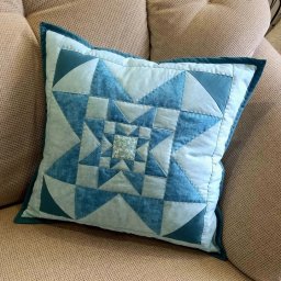 Блок для подушки "Trinity star block"