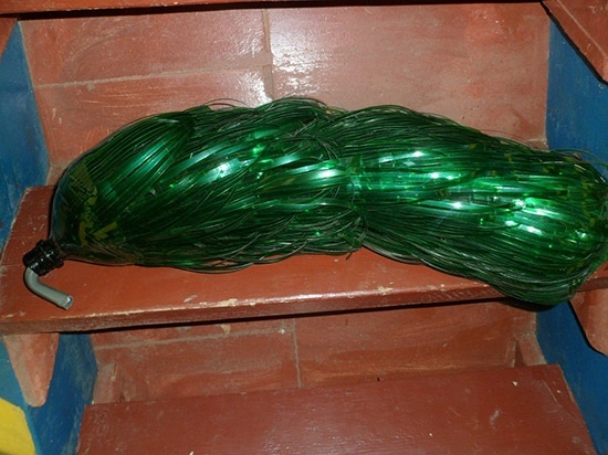 Пальма из пластиковых бутылок