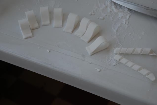 Бант из мастики для торта Бант из мастики для торта