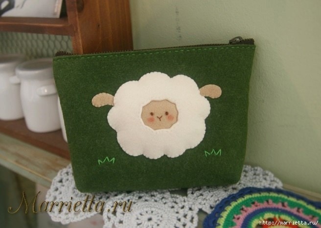 Шьем фетровый кошелечек с аппликацией овечкой