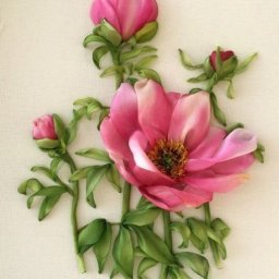 Красивая и нежная вышивка лентами