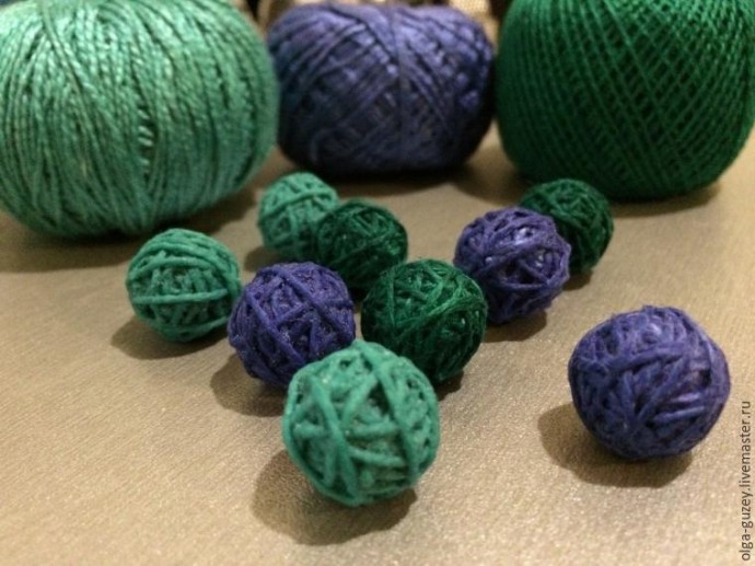 Ёлочка на ёлочку Ёлочка на ёлочку