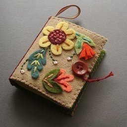 ​Книжка-игольница