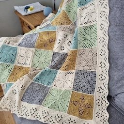 Плед из мотивов