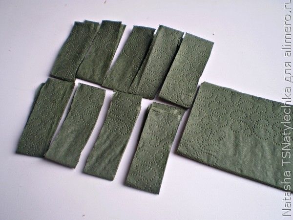 Денежное дерево — картина из монет