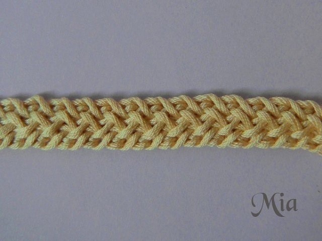 Вяжем плоский широкий шнур крючком