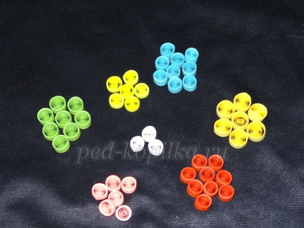 Декоративный ангелочек в технике квиллинга: мастер-класс