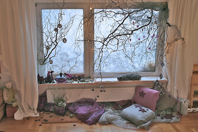 Самые разные идеи украшения зоны подоконника