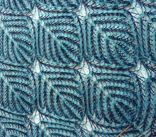 Шаль "Бриошь" спицами