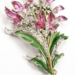 Цветочные броши: изумительная красота для вдохновения