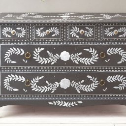 Декоративная роспись комода