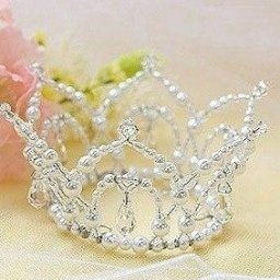 Корона из бисера для маленьких принцесс