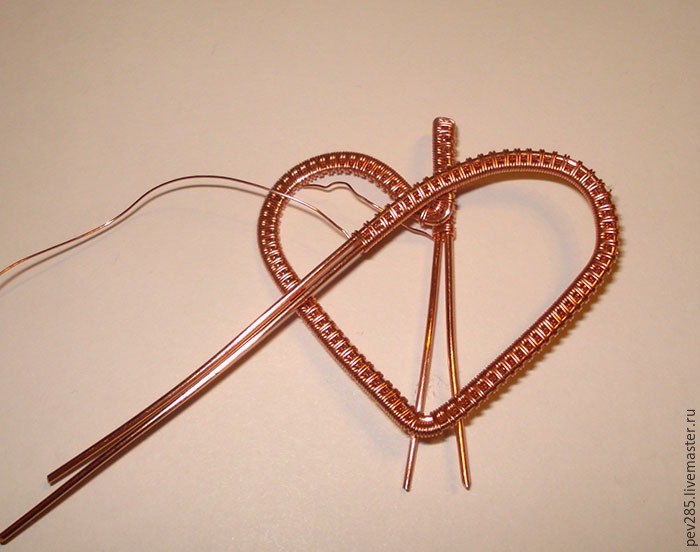 ​Делаем подвеску-сердечко из проволоки в технике Wire Wrap