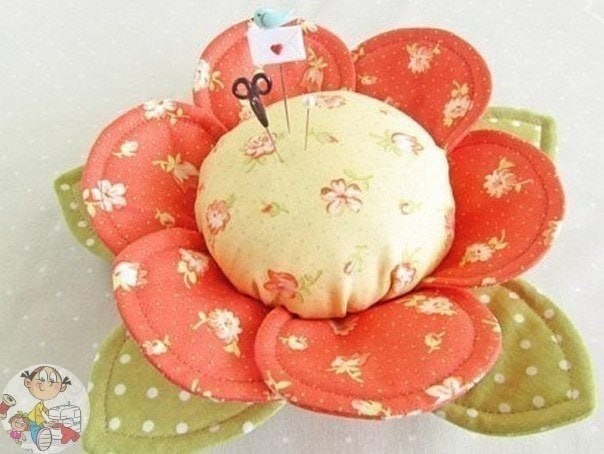 Шьём игольницу-цветок