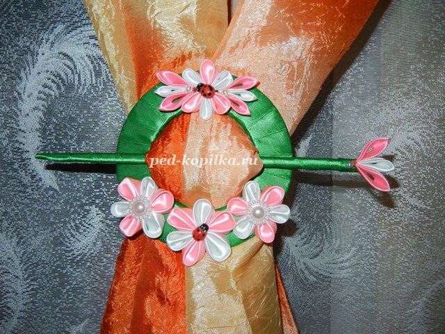 Заколка для штор "Капелька лета" Заколка для штор "Капелька лета"