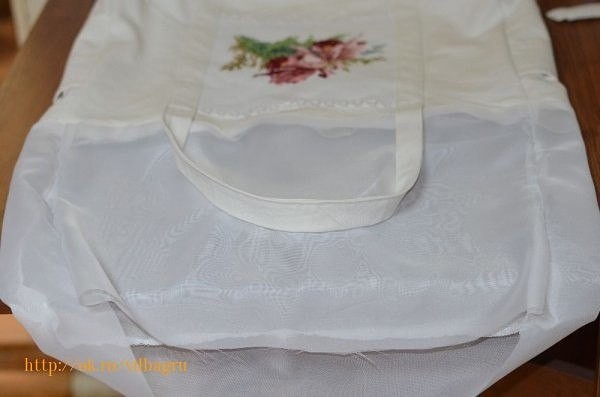 Мастер-класс по пошиву летней джинсовой сумки с вышивкой