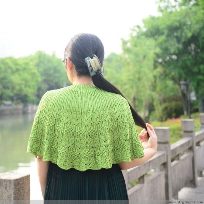 Накидка спицами