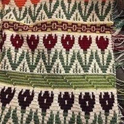 ​Жаккардовый узор "Тюльпан"