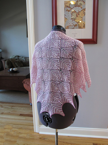 Шаль "Бриошь" спицами